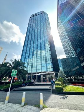 0fe1fc43-6cf9-46ff-99b3-65ef59438546